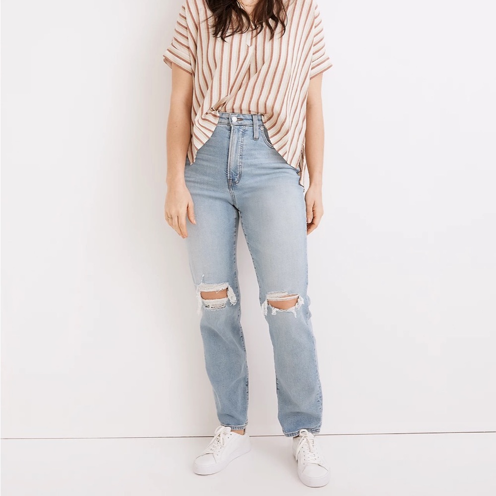 Madewell Curvy Light Blue Straight Leg Jeans
